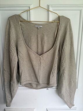 Open V-Neck Lightweight Knit Sweater in Taupe